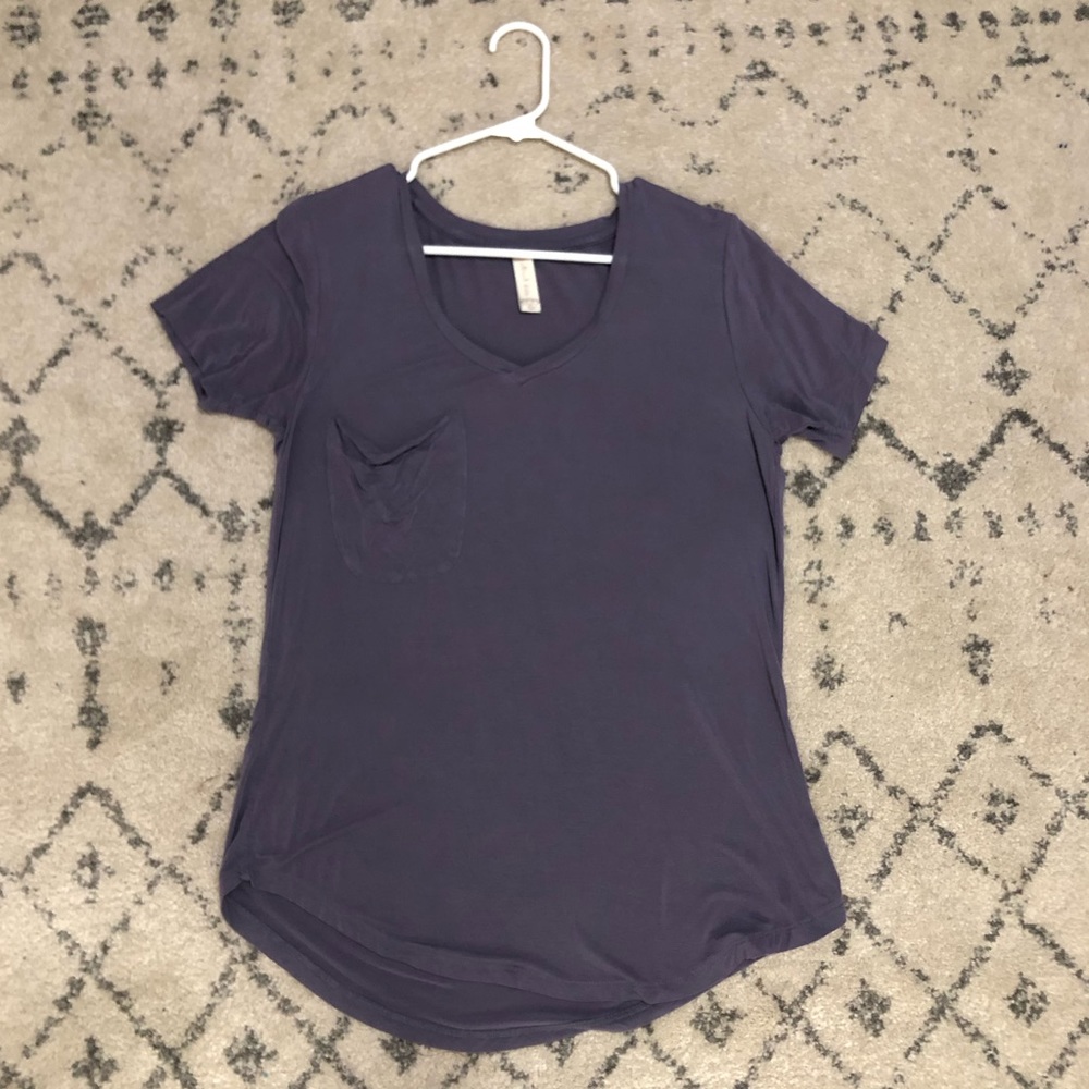 purple altar’d state top w/ pocket
